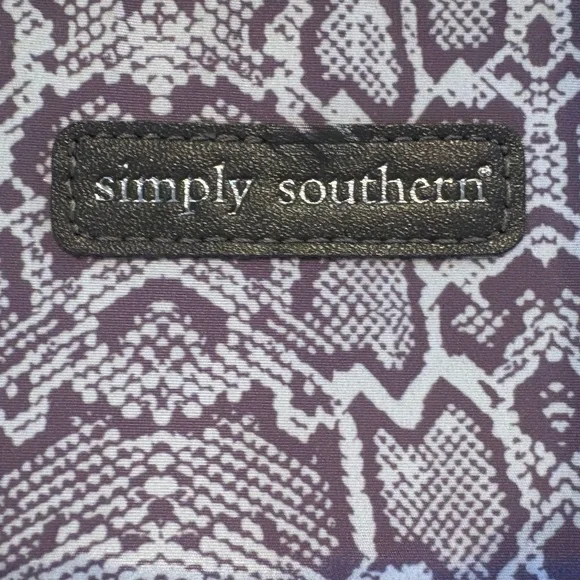 Simply Southern Lavender Snake-Print Wristlet Keyring - Picture 2 of 7